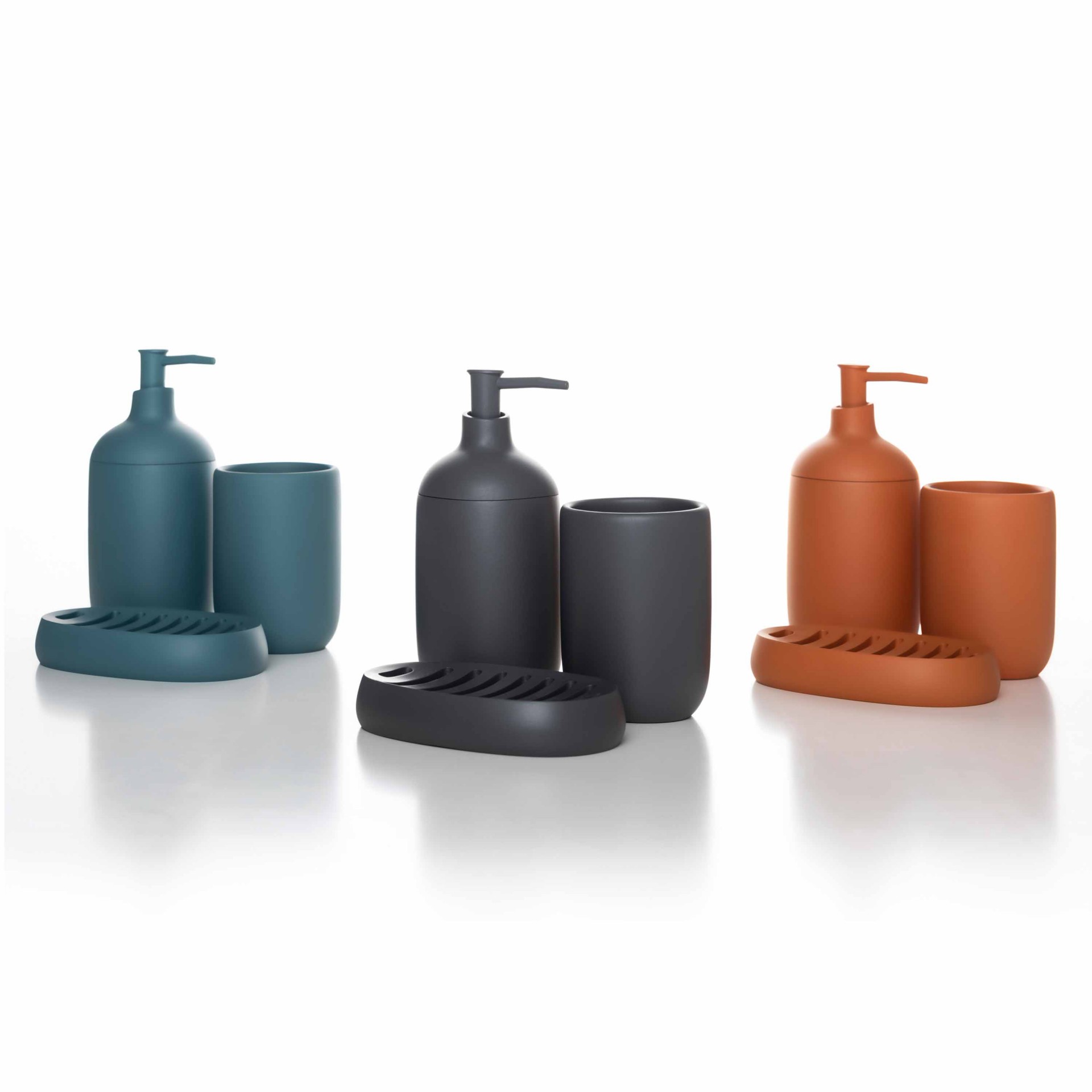 MOSS BATH ACCESSORIES