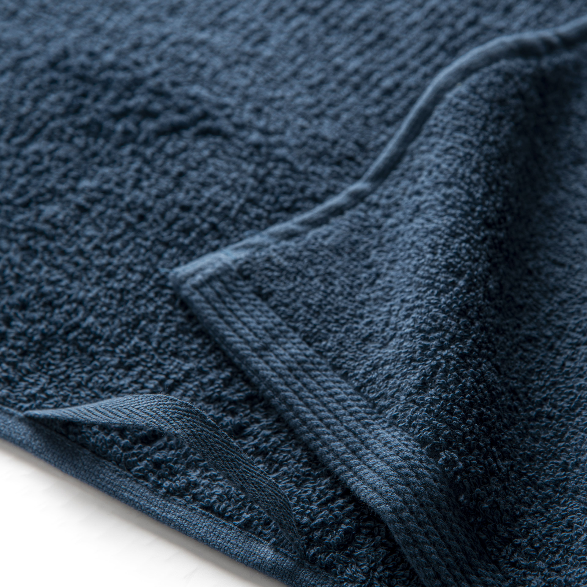 NEW PLUS TOWELS