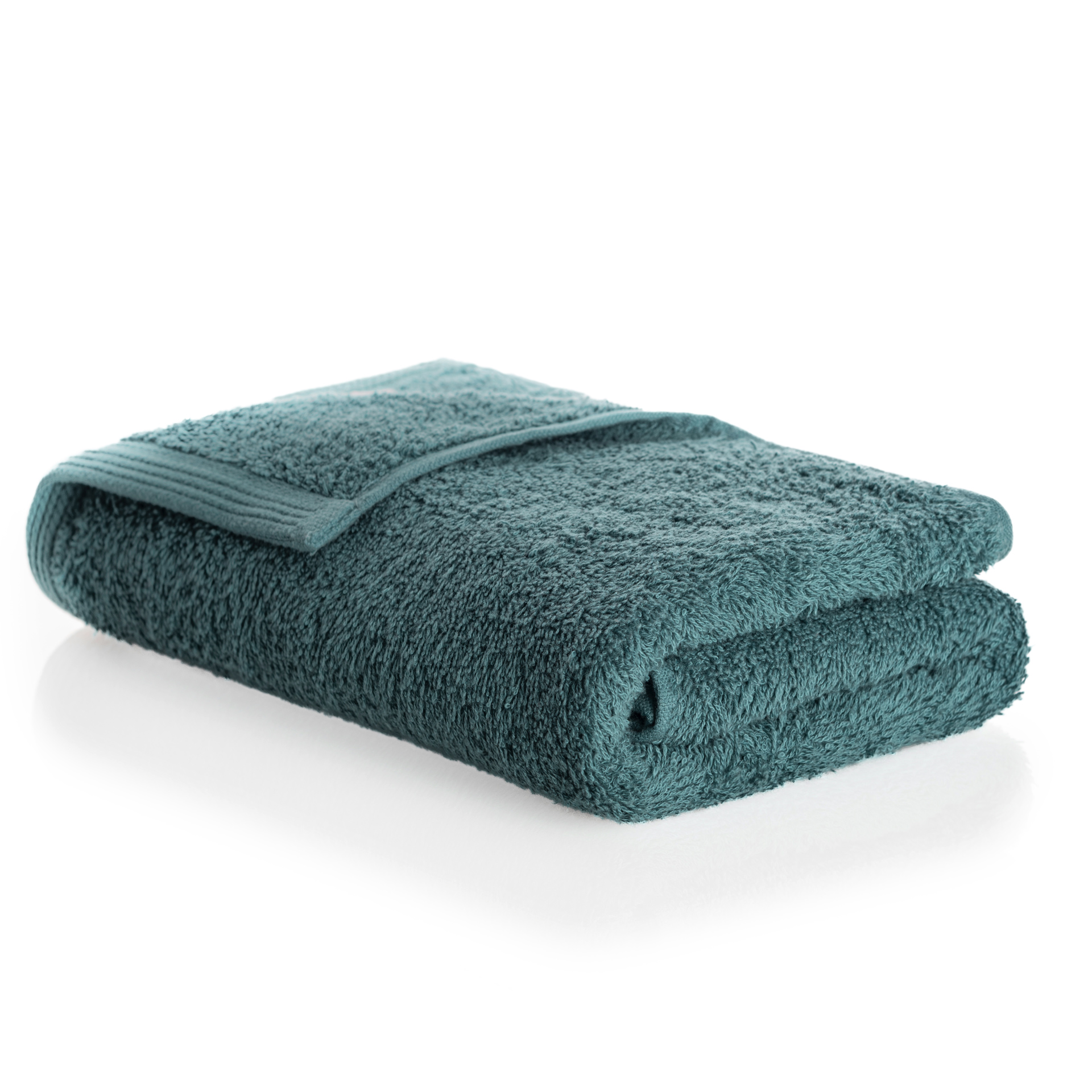 NEW PLUS TOWELS