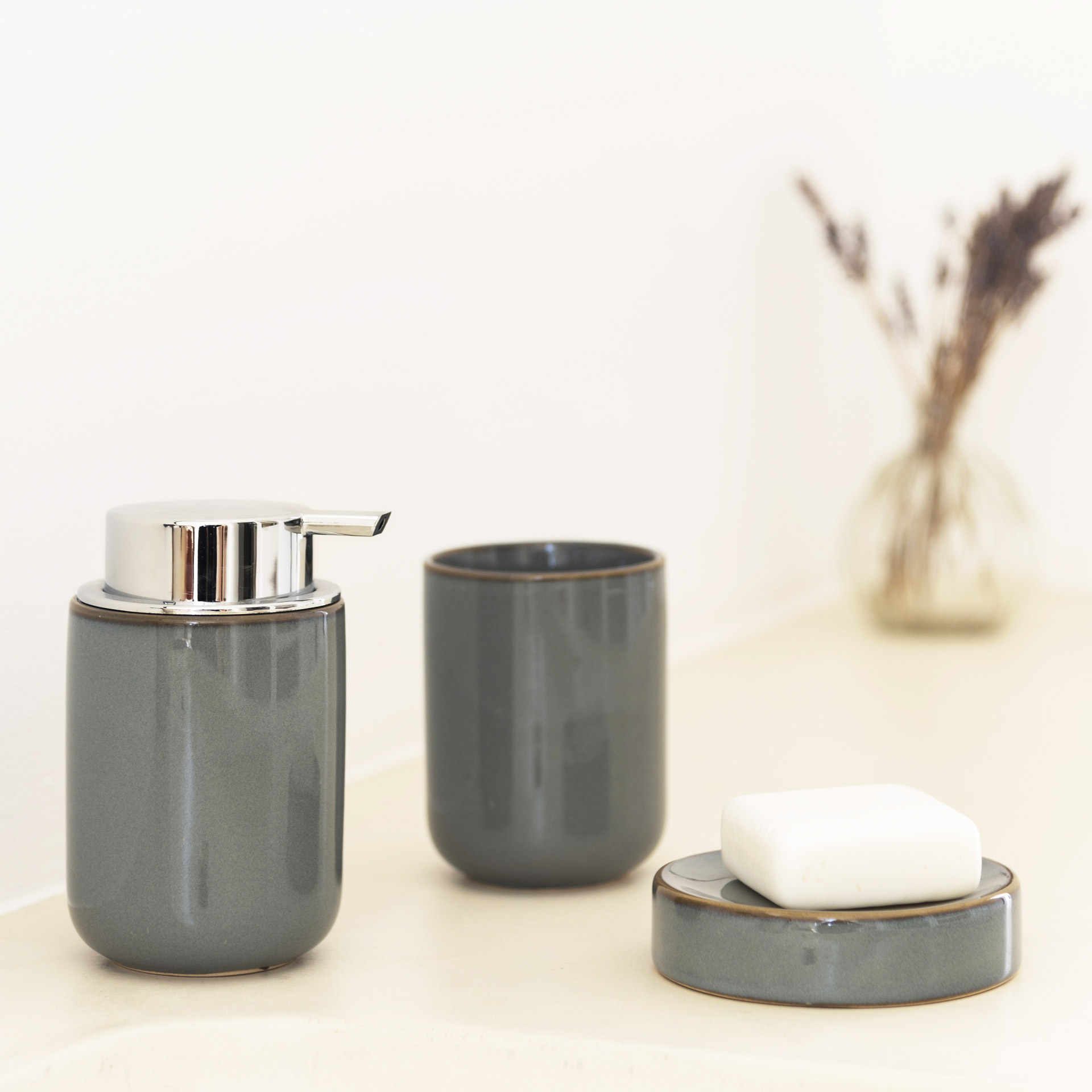 SAL BATH ACCESSORIES